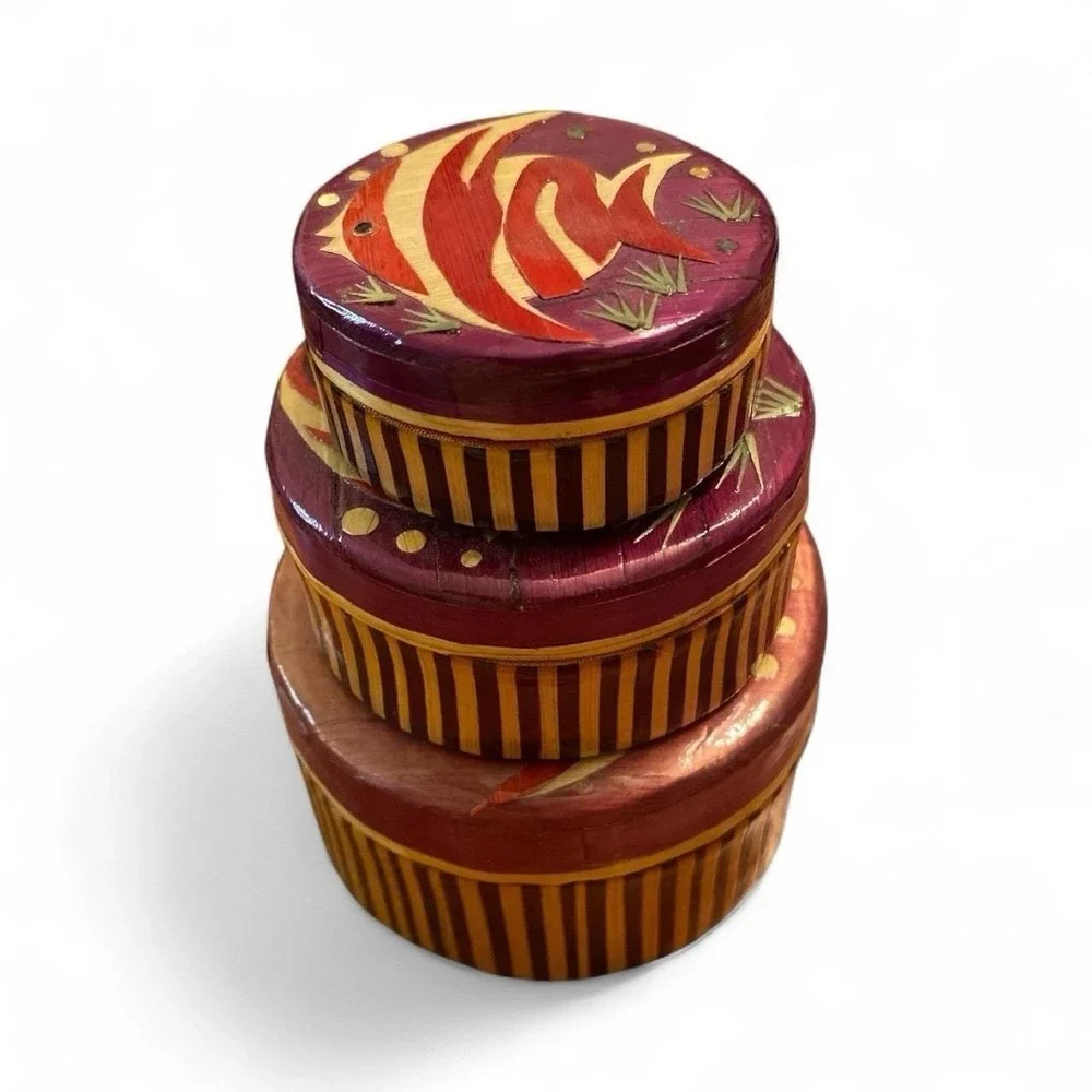 Vintage Nesting Trinket Boxes Set of 3 Tropical Fish Straw Woven